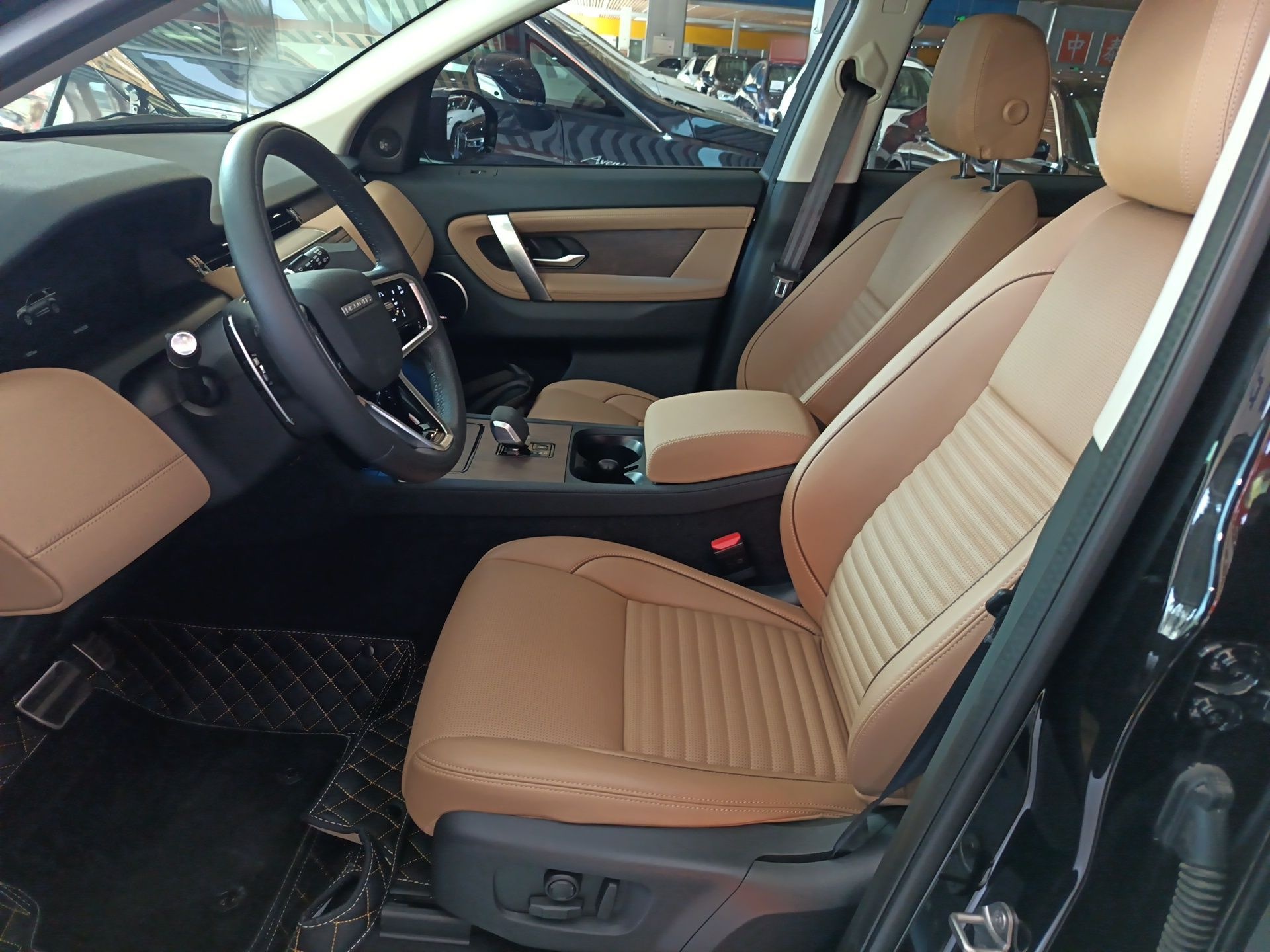 Interior delantero