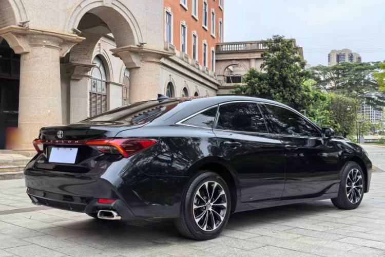 Used Toyota Avalon 2023 2.0L Premium Edition