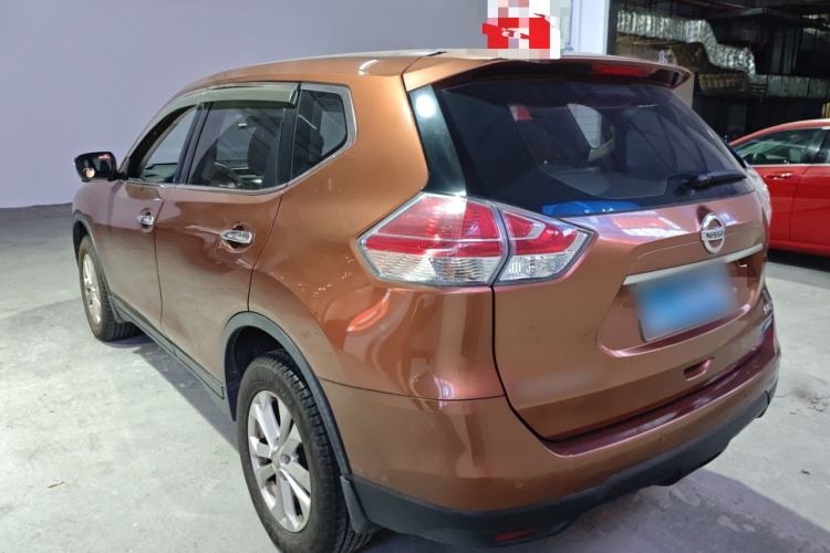 Used Nissan X-Trail 2014 2.0L CVT Comfort Edition 2WD Rear Left 45 Deg