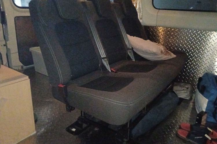 Used Iveco Eurocargo 2021 2.0T Manual Super-Rui Short Wheelbase Low-Roof Side-Hinged Door F1A
