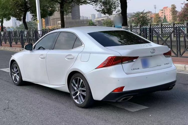 Used Lexus IS 2017 300 FENGSHANG Edition