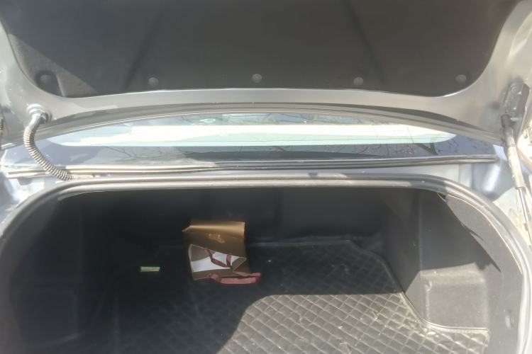 Used Peugeot 408 2013 2.0L Manual Comfort Edition
