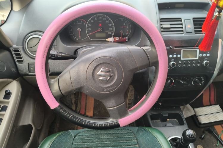 Used Suzuki SX4 2009 Hatchback 1.6L Manual Fashion Edition
