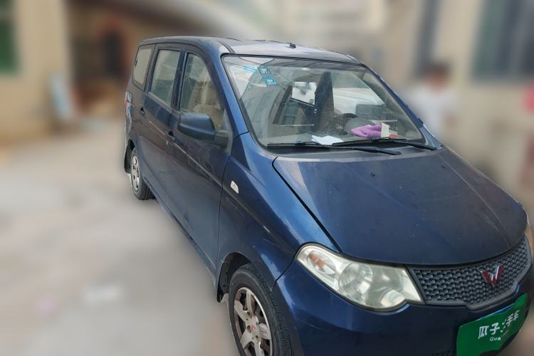 Used Wuling Hongguang 2014 1.5L Base Version
