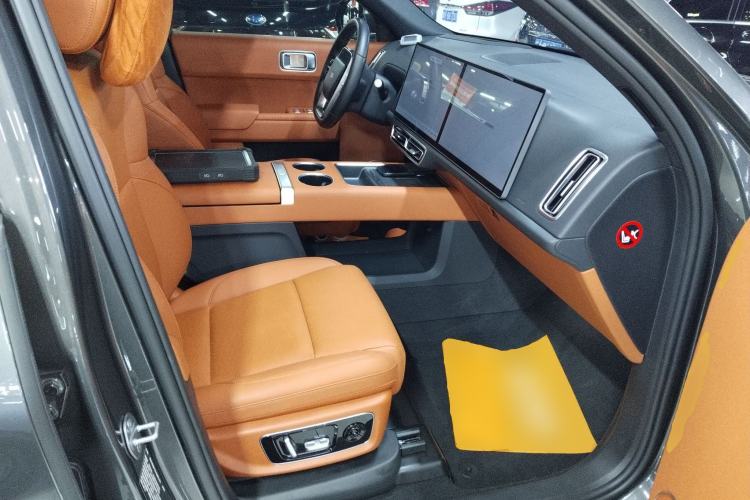 Used Li Auto L8 2023 Pro Model Right Front Seat