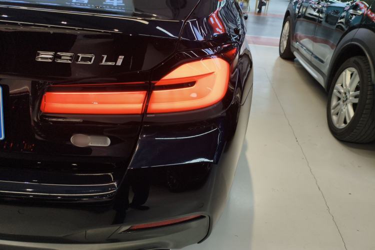 Used BMW 5 Series 2023 530Li Leading Model M Sport Package