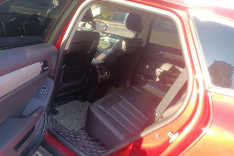 Used BYD Tang New Energy 2018 DM 2.0T All-Wheel Drive Smart Connectivity Luxury Model 7 Seats China V Emission Standard