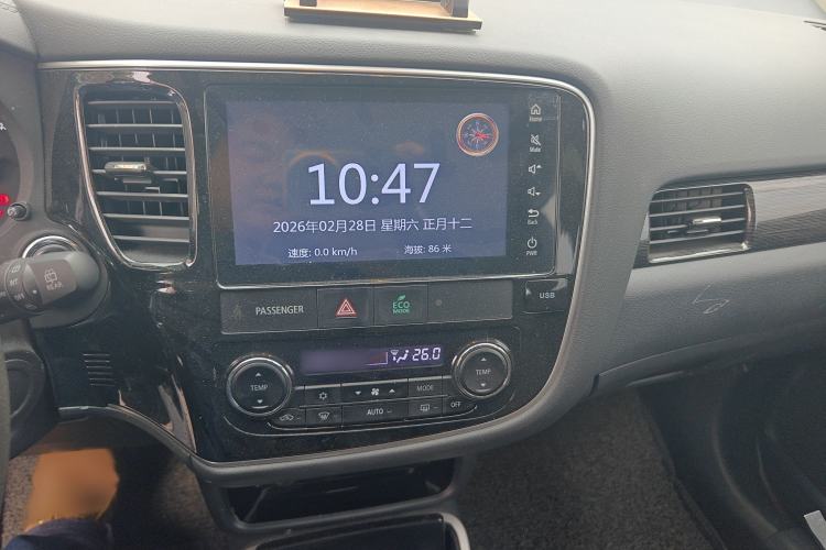 Used Mitsubishi Outlander 2019 2.4L 4x4 Zhi Xiang Edition 7 Seats China V Emission Standard
