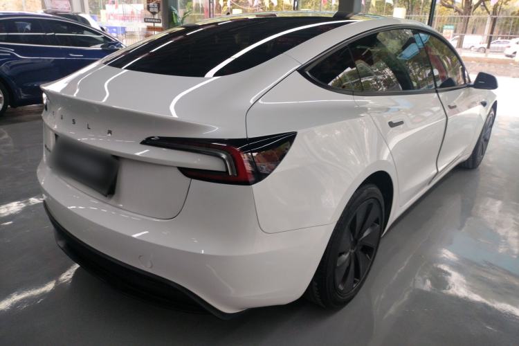 Used Tesla Model 3 2025 Model Revised Rear-Wheel-Drive Version
