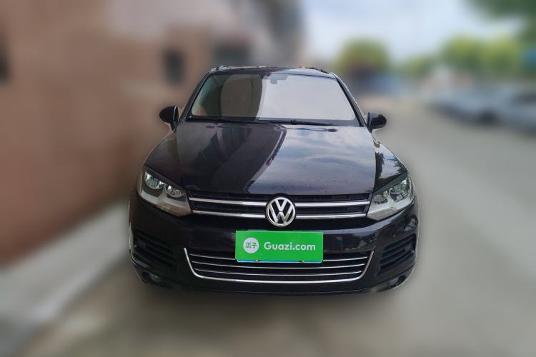 Used Volkswagen Touareg 2011 3.0 TSI Standard Version Front