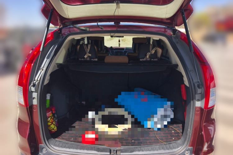 Used Honda CR-V 2012 2.4L four-wheel drive luxury version Trunk