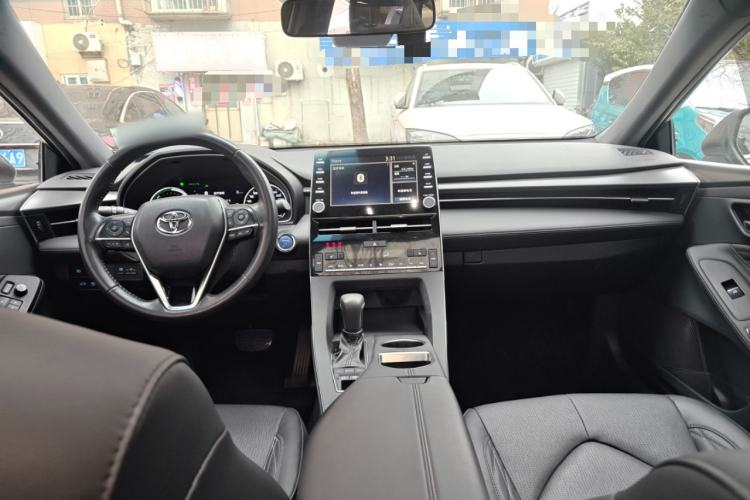 Used Toyota Avalon 2019 Dual-Engine 2.5L XLE Prestige Version China VI Standard