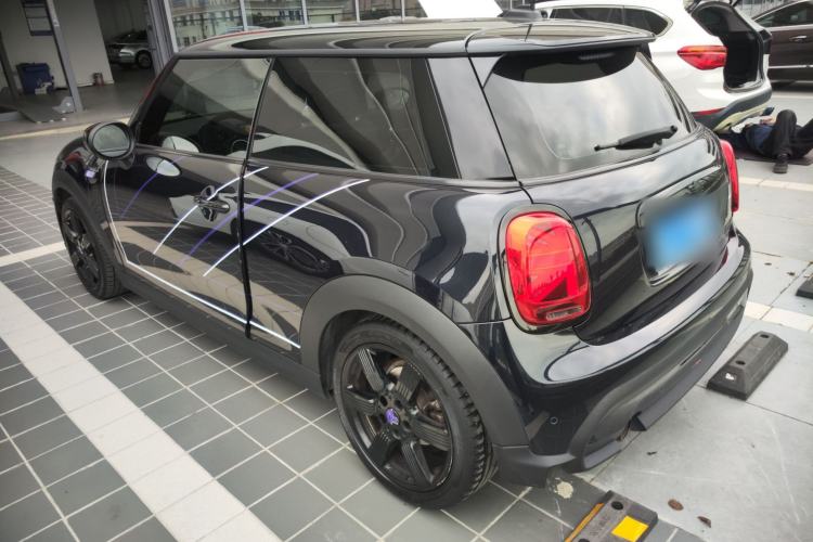 Used MINI 2023 1.5T COOPER Midnight Escape Special Edition
