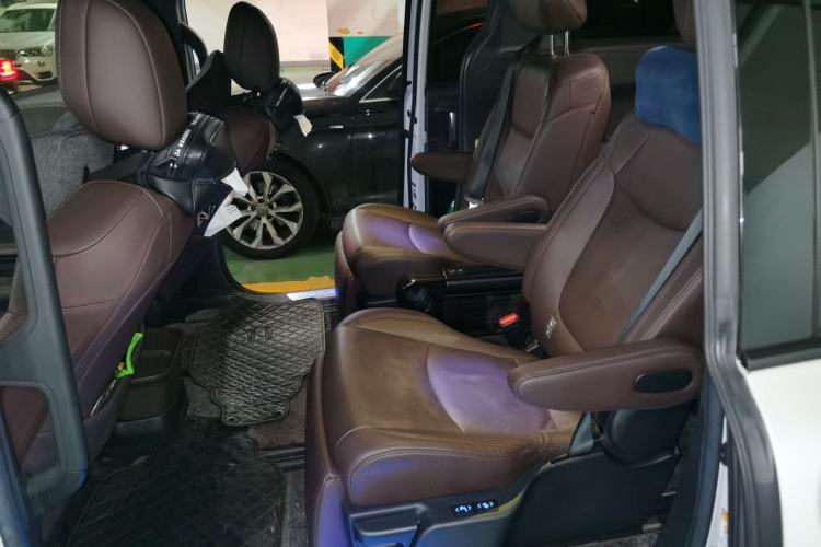 Used Toyota SIENNA 2021 2.5L Hybrid Platinum Edition Left Rear Seat