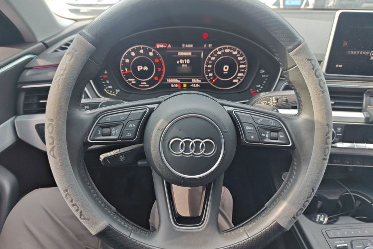Used Audi A4L 2019 40 TFSI Fashion Version China V