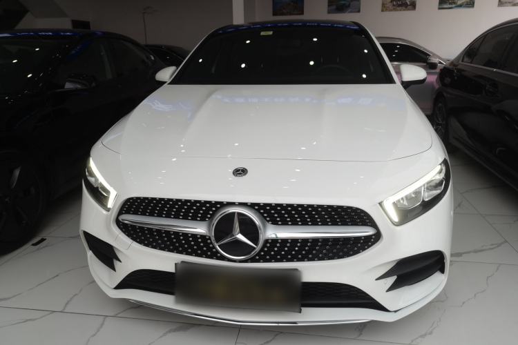 Used Mercedes-Benz A-Class 2020 Restyled A 200 L Sport Sedan Fashion Version
