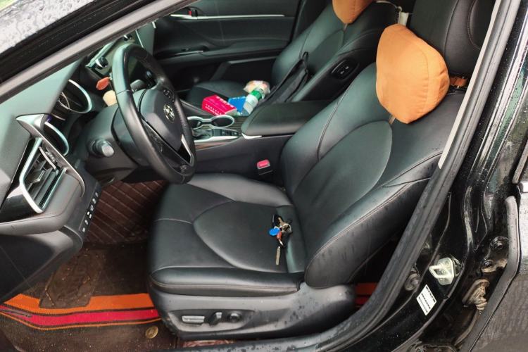 Used Toyota Camry 2019 Revised Version 2.0G Luxury Edition
