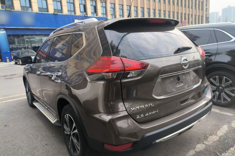 Used Nissan X-Trail 2017 2.5L CVT Luxury Edition 4WD
