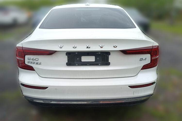 Used Volvo S60 2023 B4 Zhiyuan Luxury Edition Rear