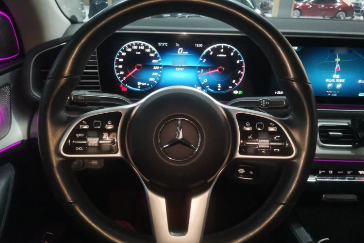 Used Mercedes-Benz GLE Coupe 2020 GLE 350 4MATIC Coupe SUV Luxury Model Steering Wheel