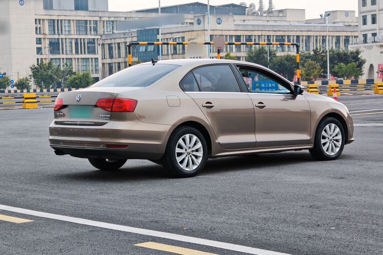 Used Volkswagen Sagitar 2016 230TSI 25th Anniversary Edition Exterior 6