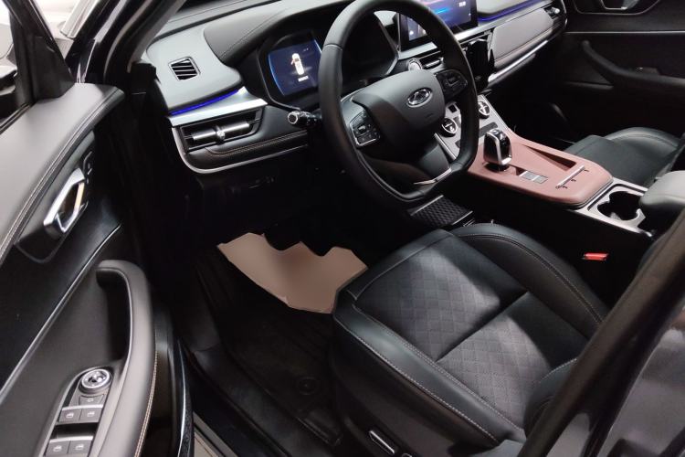 Used Chery Tiggo 8 2025 Excellence Edition 230 TCI Automatic Luxury Version 5 Seats
