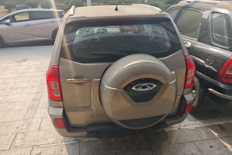 Used Chery Tiggo 3 2015 1.6L CVT ZhiShang Commemorative Edition
