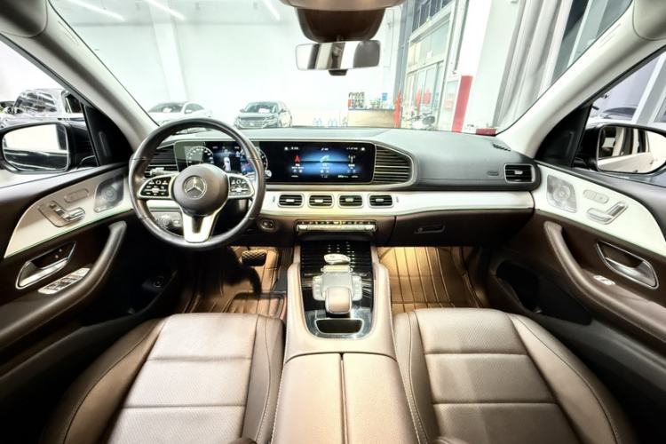 Used Mercedes-Benz GLE 2023 GLE 450 4MATIC Stylish Model