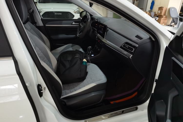 Used Volkswagen Lavida 2023 300TSI DSG Full-Comfort Edition
