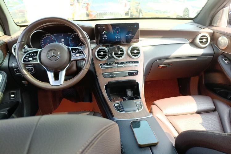 Used Mercedes-Benz GLC 2022 GLC 260 L 4MATIC Luxury Model
