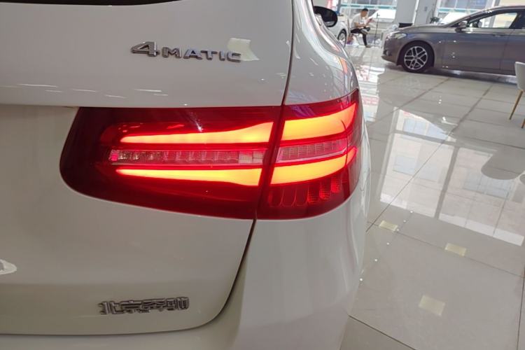 Used Mercedes-Benz GLC 2019 GLC 260 4MATIC Dynamic Edition
