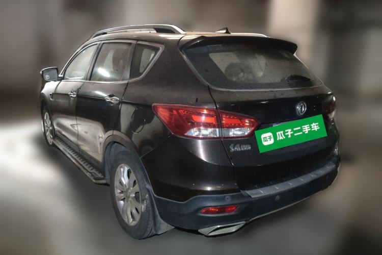 Used Dongfeng Aeolus AX7 2015 2.0L Automatic Zhiyi Trim Rear Left 45 Deg