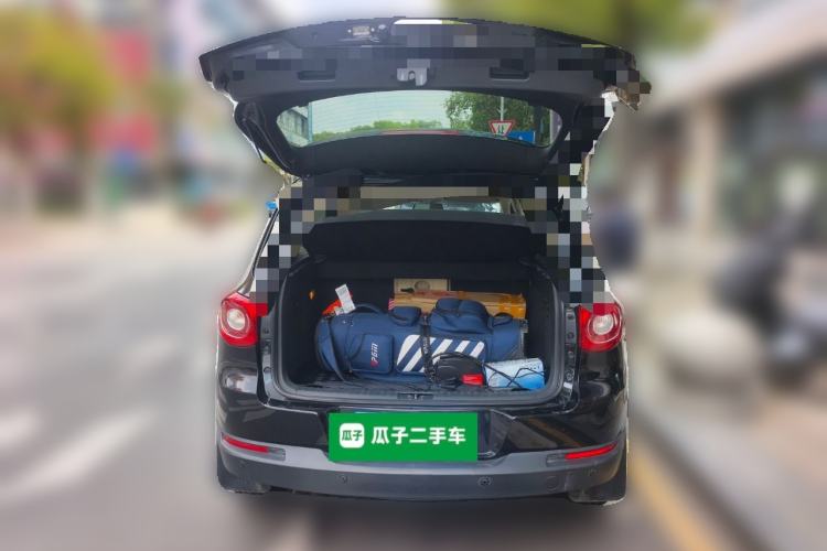 Used Volkswagen Tiguan 2010 1.8 TSI Automatic Two-Wheel Drive Trend Edition Trunk