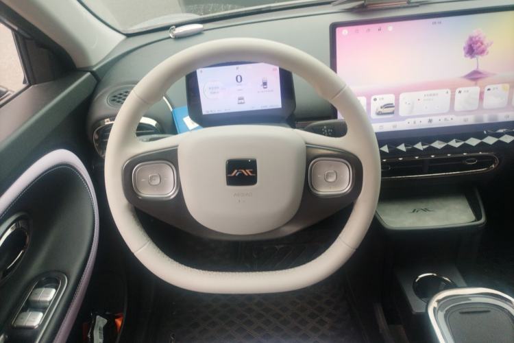 Used JAC Yiwei 3 2023 405km Pro Steering Wheel