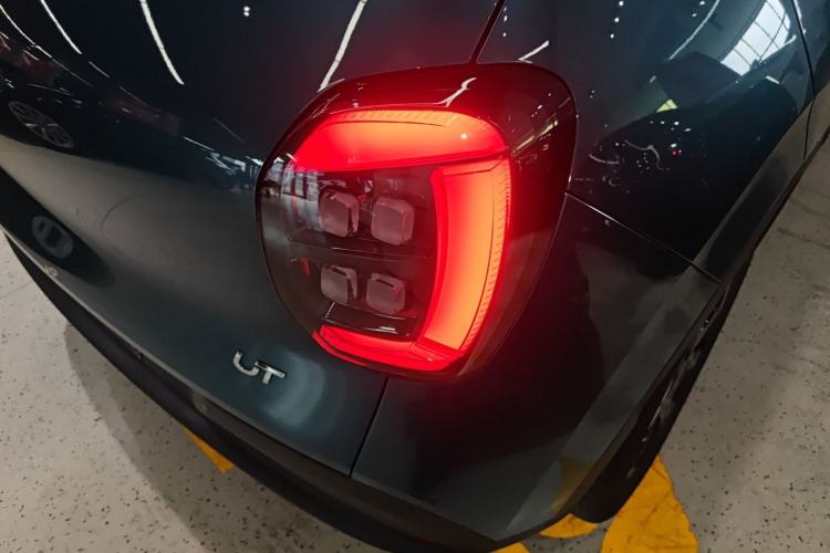 Used AION UT 2025 420 Prestige Edition