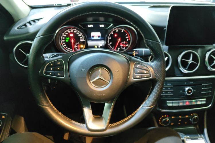 Used Mercedes-Benz GLA 2017 GLA 200 Sport Edition