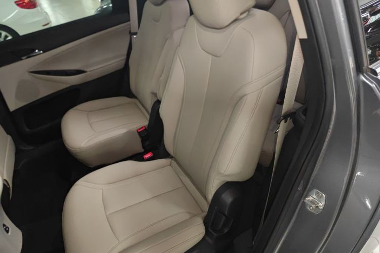 Used Buick GL6 2018 18T 6-Seater Elite Model