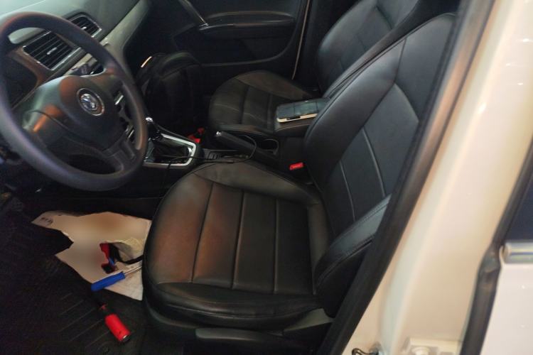 Used Volkswagen Gran Lavida 2013 1.4 TSI Automatic Comfort Model Left Front Seat