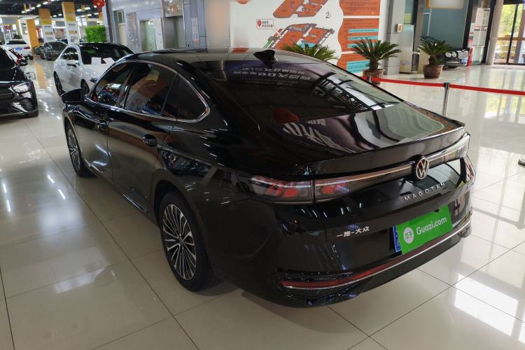 Used Volkswagen Magotan 2024 380TSI DSG Prestige Edition DaMai Package