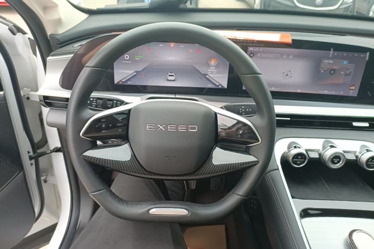 Used EXEED Lingyun 2024 400T Two-Wheel-Drive King Edition