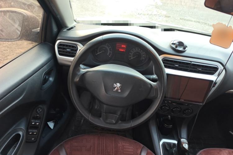 Used Peugeot 301 2016 1.6L Manual Comfort Edition Steering Wheel