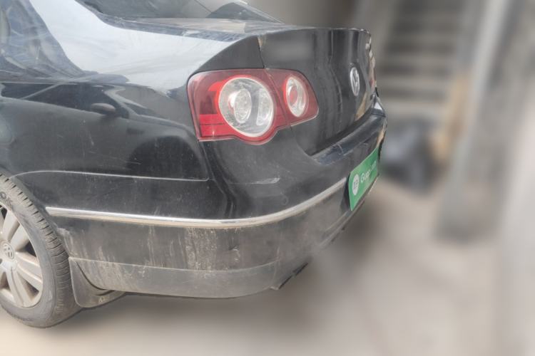 Used Volkswagen Magotan 2011 1.8TSI DSG Comfort Model Rear