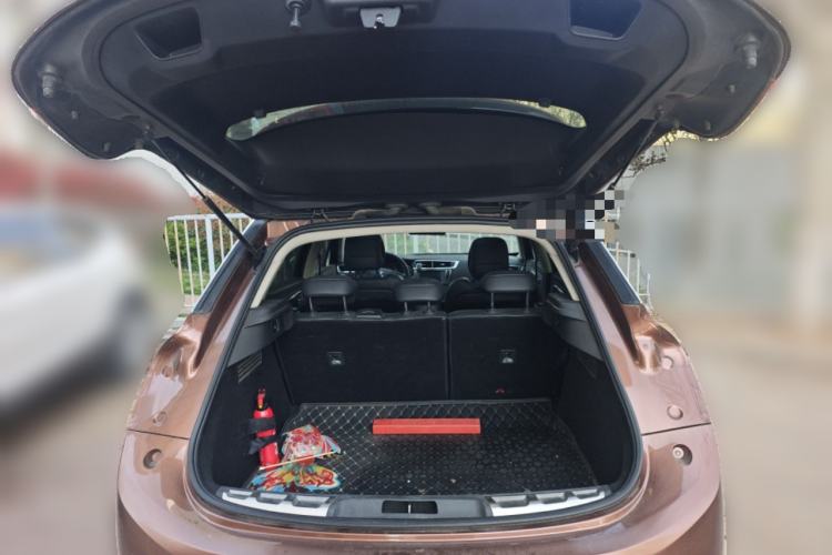 Used DS 6 2014 1.6T Luxury Edition THP160