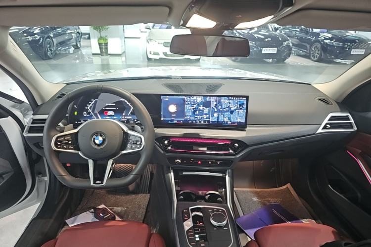 Used BMW 3 Series 2025 325Li M Sport Package Center Console