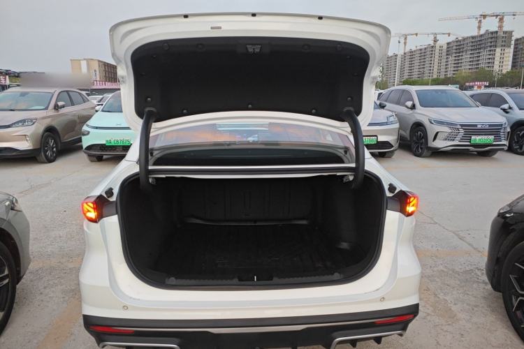 Used Geely Galaxy L6 2025 EM-i 140km Explorer+ Edition
