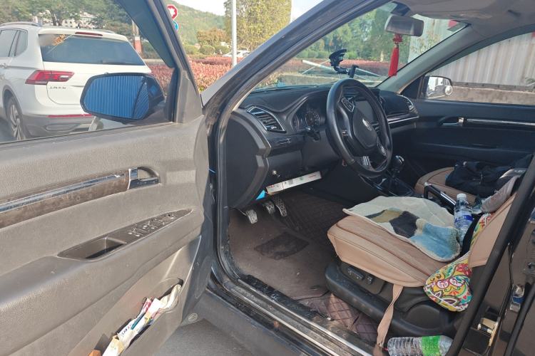 Used Land X8 2014 Explorer Edition 2.0T Gasoline 4x4 Ultra-Luxury Model