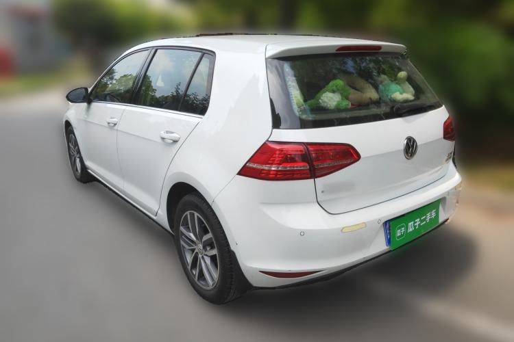 Used Volkswagen Golf 2016 230TSI Automatic Luxury Version Rear Left 45 Deg