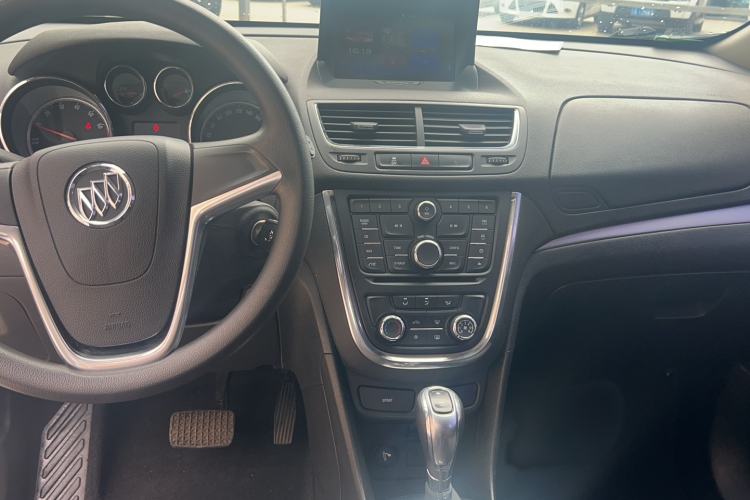 Used Buick Encore 2015 1.4T Automatic Two-Wheel Drive Urban Elite Version Interior 6