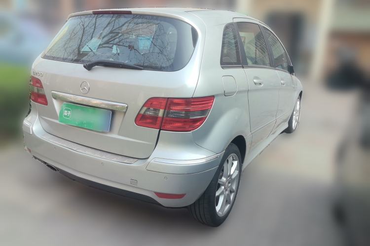 Used Mercedes-Benz B-Class 2009 B 200 Fashion Model Rear Right 45 Deg