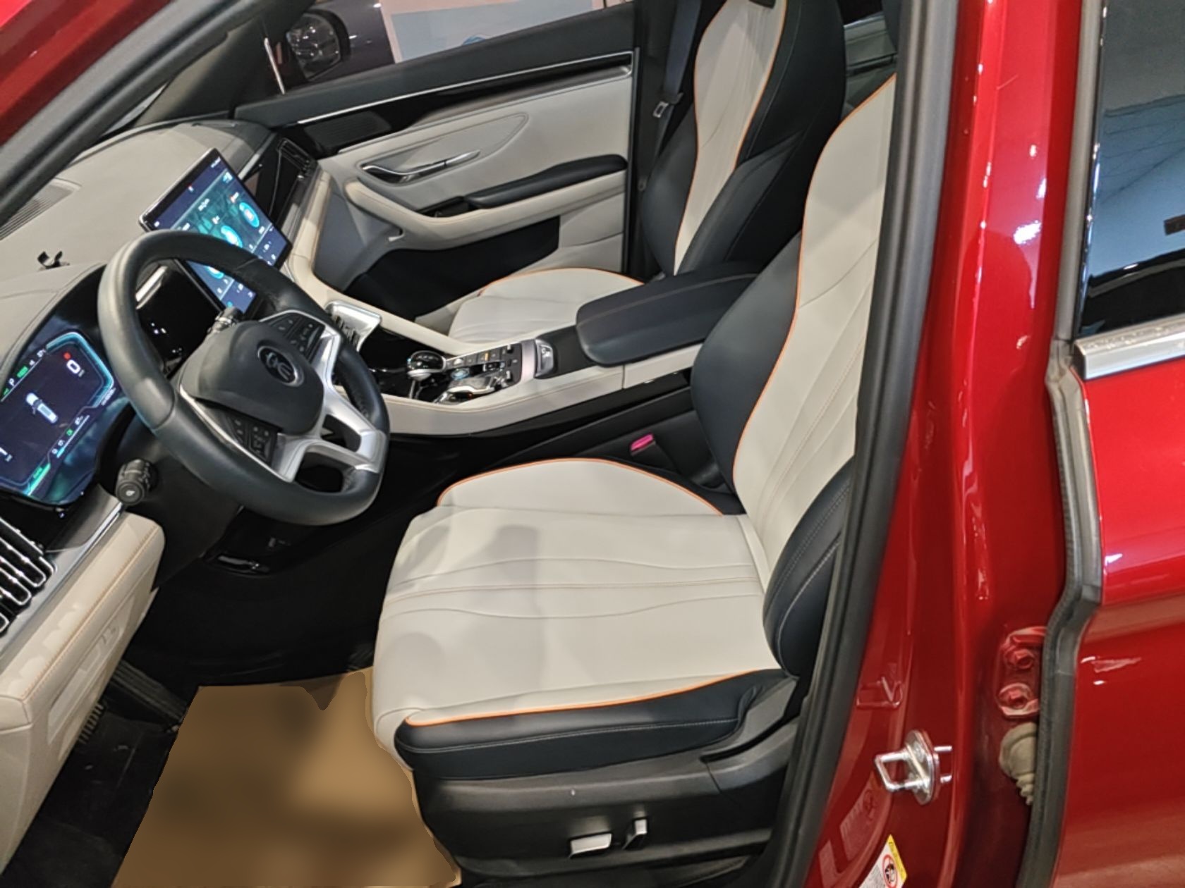 BYD Song PLUS New Energy 2021 EV Deluxe Model — снимка 17